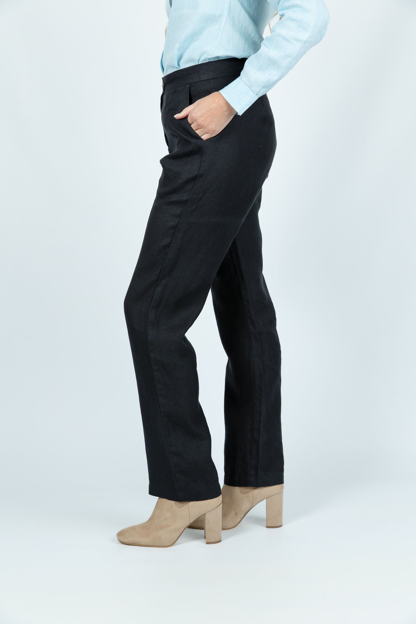 Coastline Classic Trousers in Black